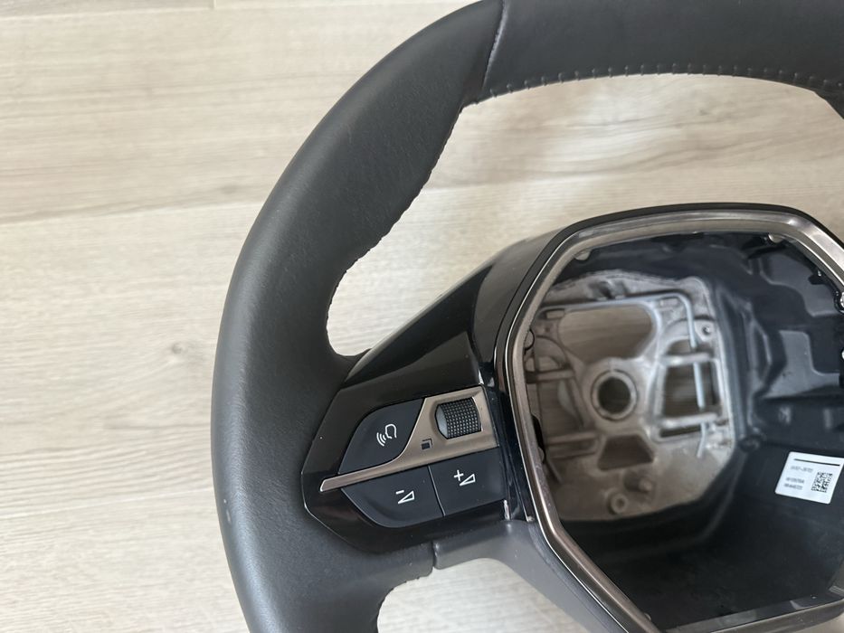 Волан Пежо Peugeot 208 / 2008 Перфектен