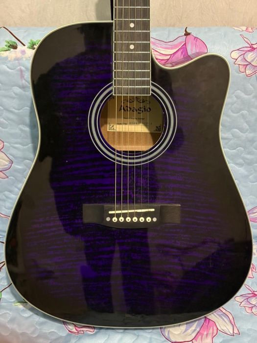 Аккустическая гитара