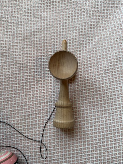 Kendama strogo EDITIE LIMITATA(este nelansata pe pagina oficiala krom)