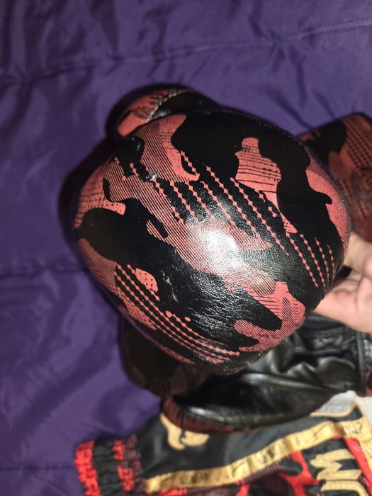 Боксови ръкавици venum 10 oz