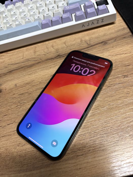 Iphone 13 128gb в хорошем состоянии