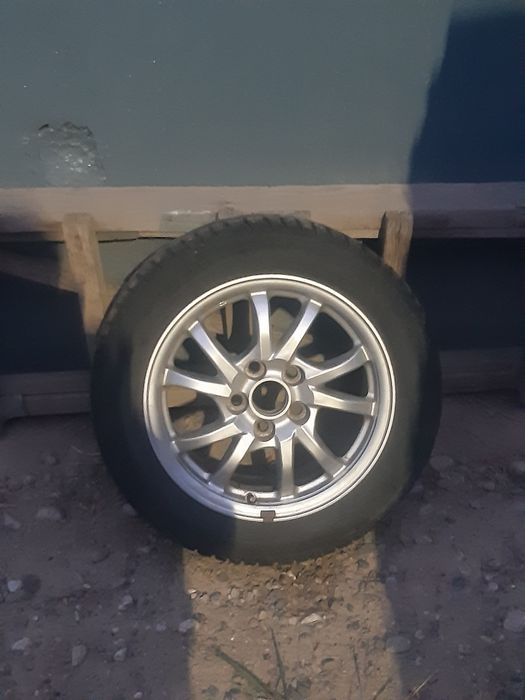 Продам шины с диском 16/215/65