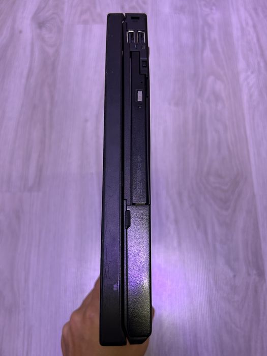 Лаптоп Lenovo ThinkPad T61 (без HDD)