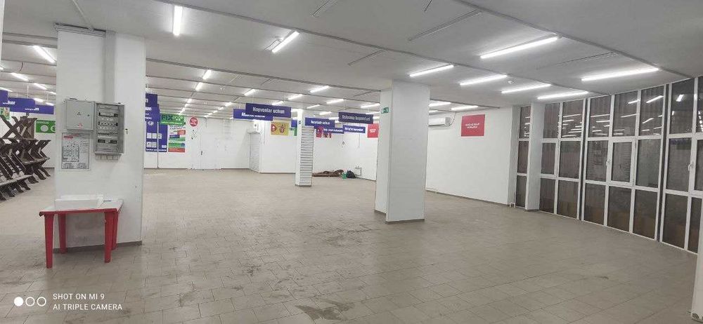 330 кв.м возле парка Локомотив (2-й этаж)