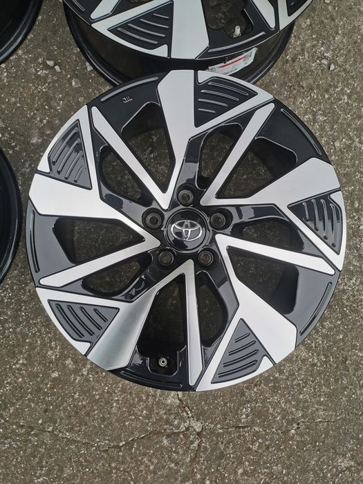 Джанти Toyota bz4x rav4 18