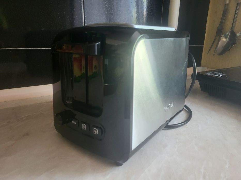 Продам тостер Tefal Express TT410D38