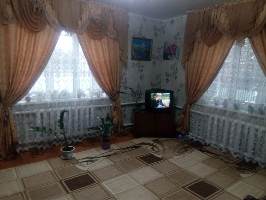 Дом продается в поселке Узынагаш