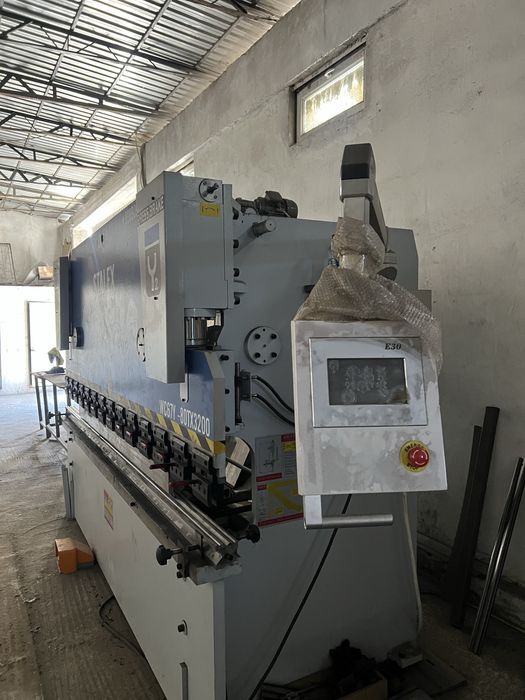 STALEX CNC Fiber lazer metall kesish stanogi 1500×3000