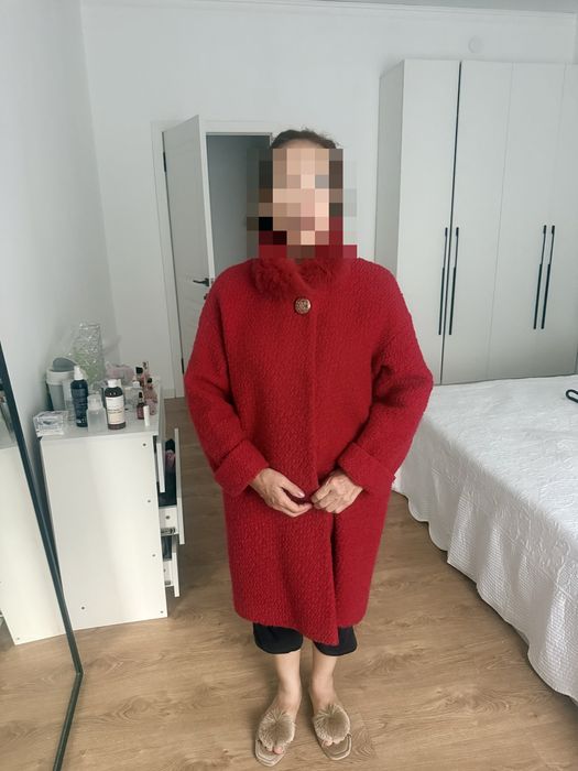 Продам демисезонное пальто
