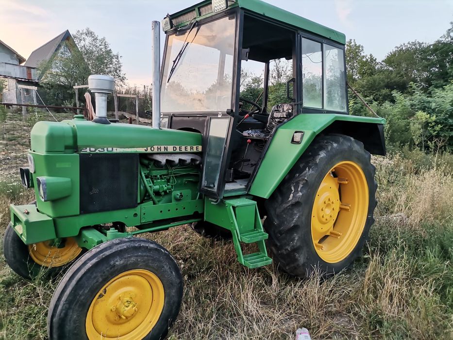 Spre vanzare JOHN DEERE