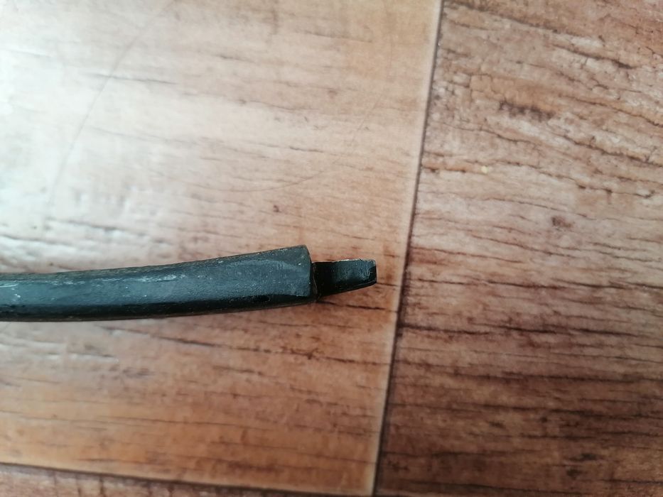 Ресничка левая Opel Omega B