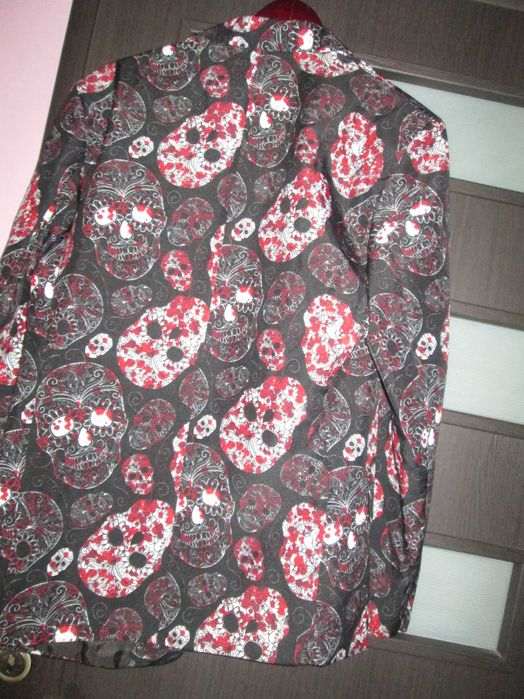 costum  divertisment Deiters 48