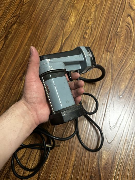 Насос электронный MUSTANG