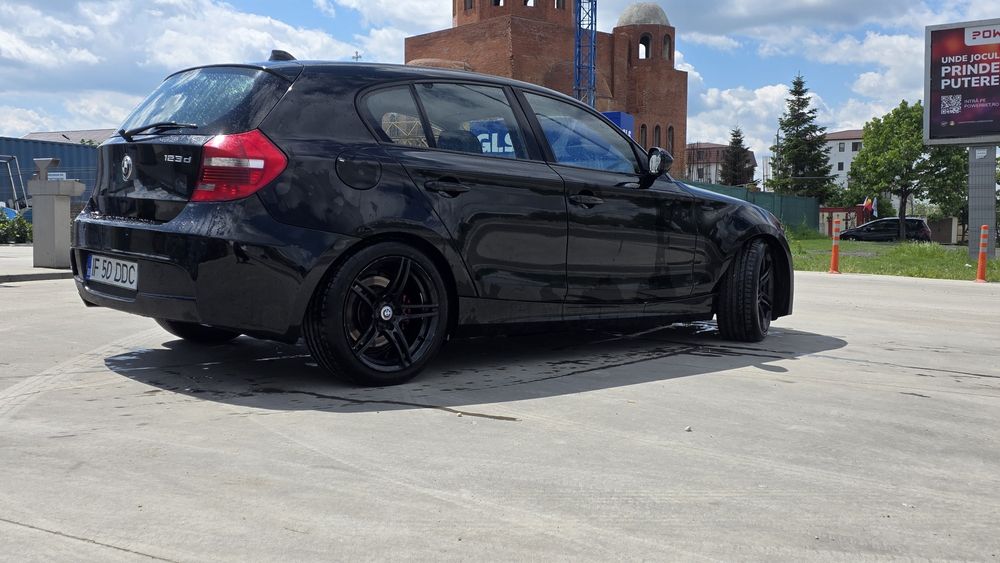 Vand/Schimb Seria1 123d e87 2.0BiTurbo 2010 HarmanKardon
