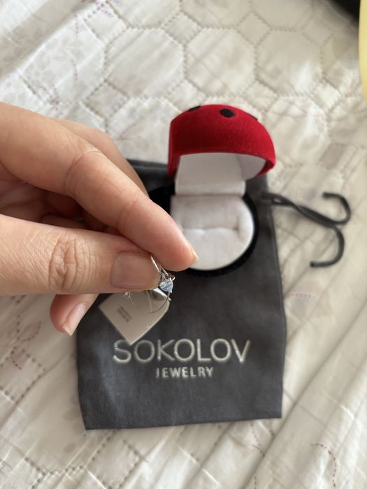 Продам серьги серебро