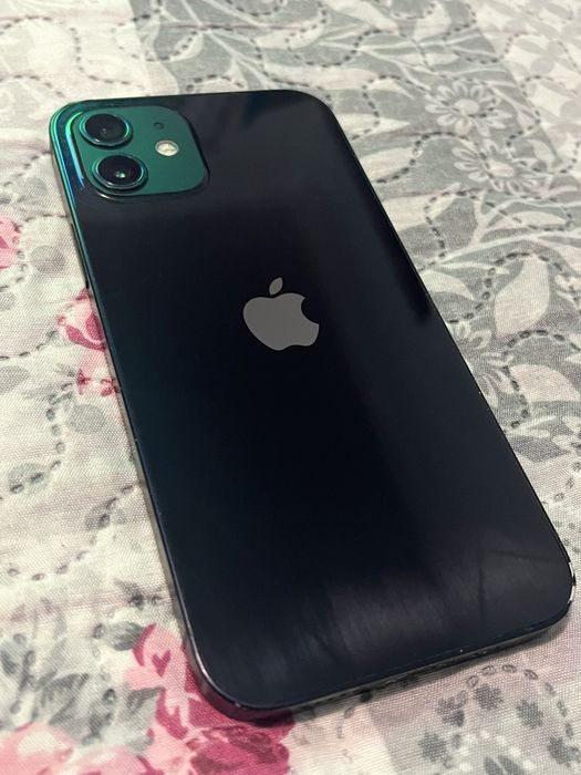 Vand iPhone 12 , balck , 64 Gb  !