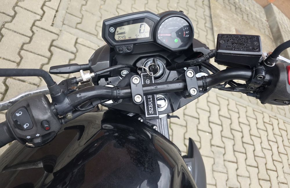 Yamaha xj6n 2009