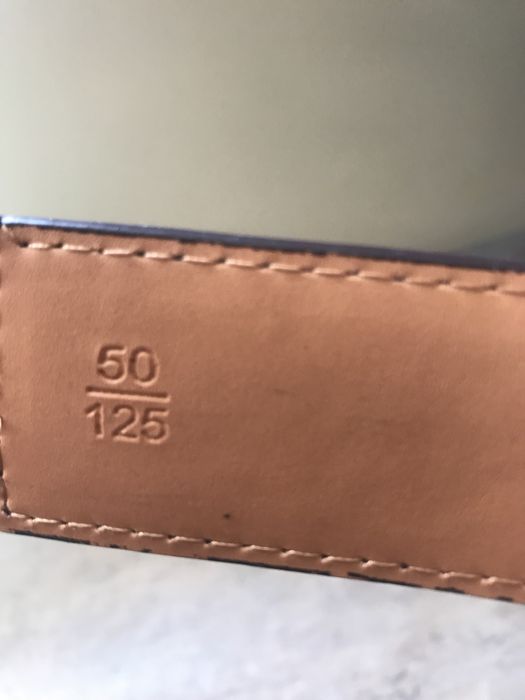 Curea Louis Vuitton  , impecabila