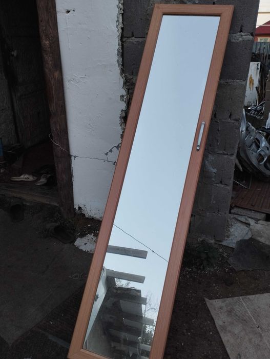 Продам зеркальные створки для шифоньера