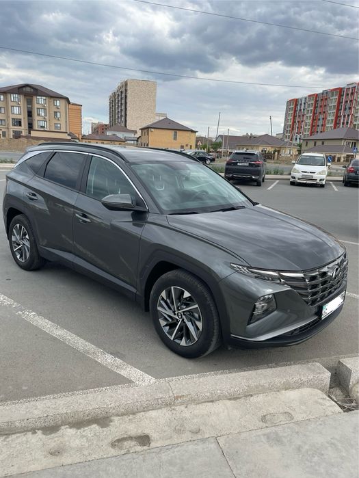 Машина Hunday Tucson