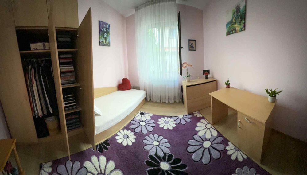 ПРОДАВАМ обзавеждане за стая