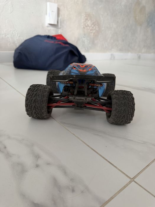 e revo 1/16 traxxas