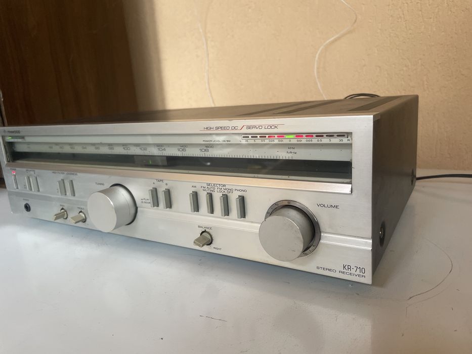 Amplituner Kenwood   KR. 710