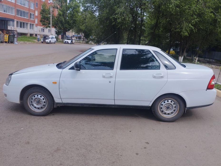 Продам срочно Приору