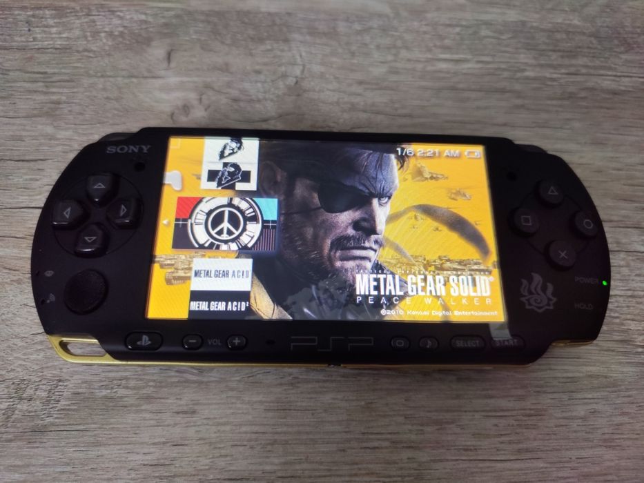 PSP 3000 Monster hunter IPS экран