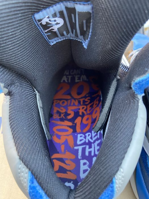 Маратонки Reebok clasik pump Shakue attck