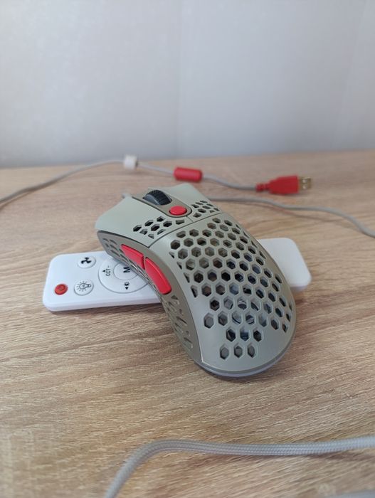 Игровая мышь 2E Gaming HyperSpeed Pro (белая)