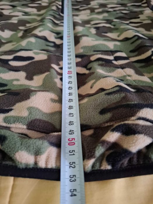 Детски син шушлек REEBOK, размер за 10-15г. и Детска пухкава  Горница!