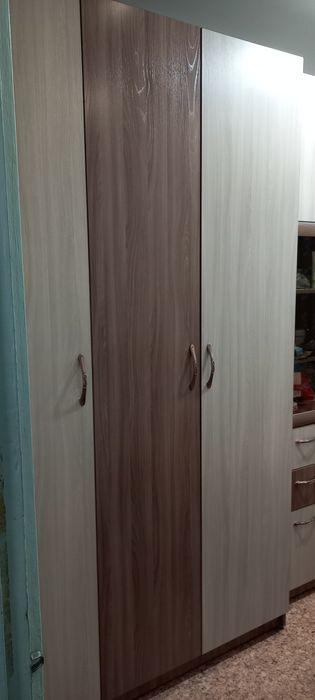 Продам стенку в гостиную