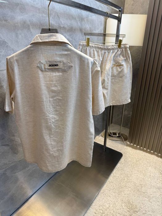 Мъжки къси екипи различни модели