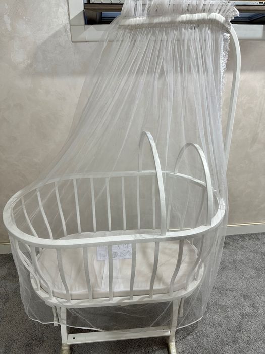 Bolalar belanchagi krovatkasi