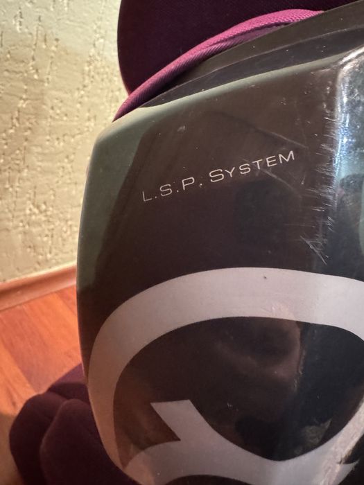 Автомобильное кресло   cybex.