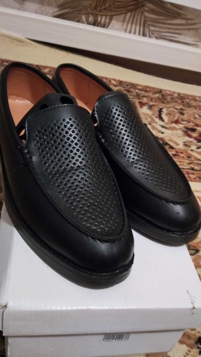 Туфли новые размер 42