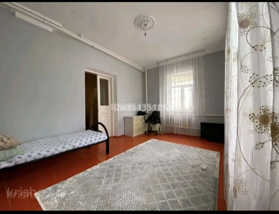 Срочно продаётся дом возле Нового Базара