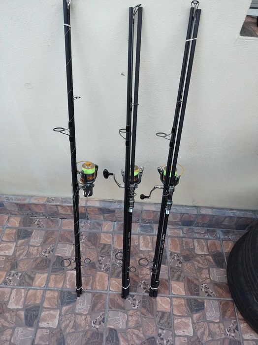 Vând set 3 lansete carbon!