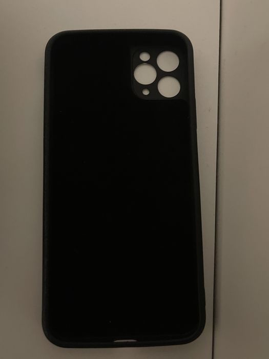 чехол на 11 про макс противоударный