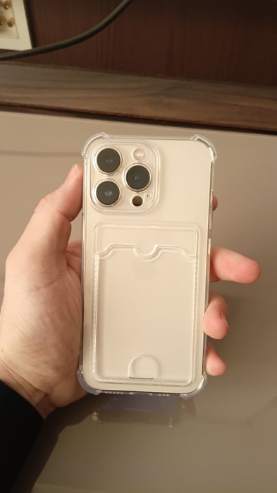 Apple 13 pro продаю