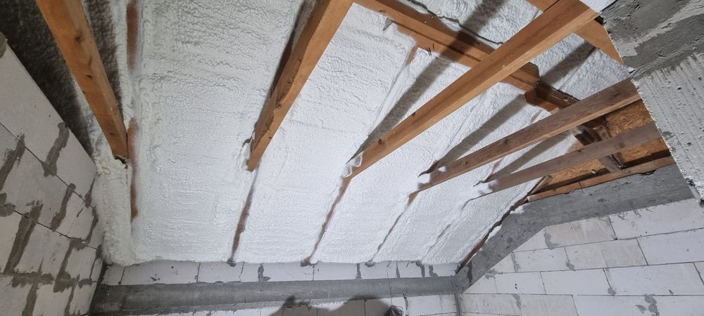 Izolatie Termica cu Spuma Poliuretanica Izolatii Spuma