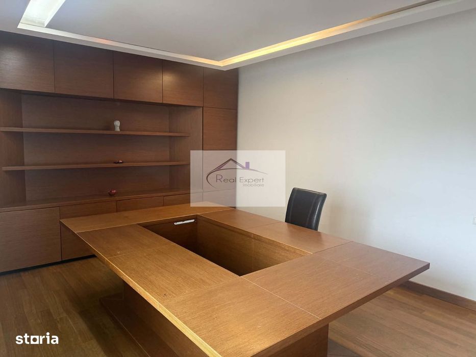 Apartament 4 camere-Piata Cipariu pentru birou sau locuit