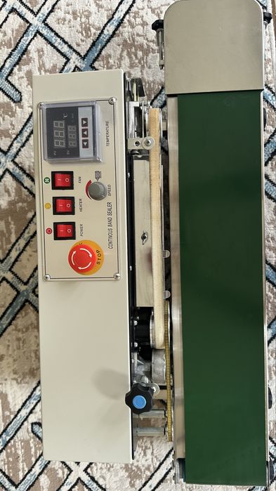 Продаю ленточный автоматический запайщик FRD-900