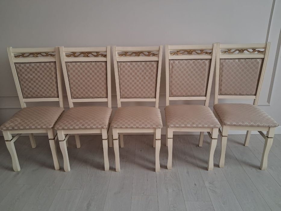 Стулья в хорошом состоянии