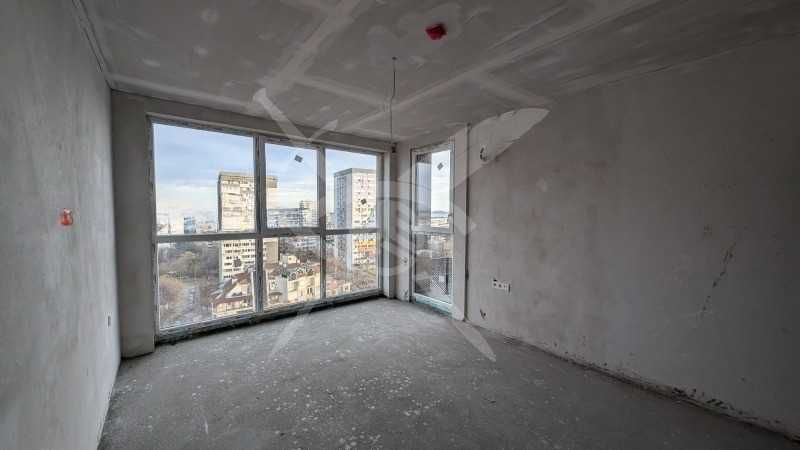 Дава се под наем Двустаен апартамент в Бургас, Братя Миладинови - 84 кв.м за 235000 € - Снимка #1