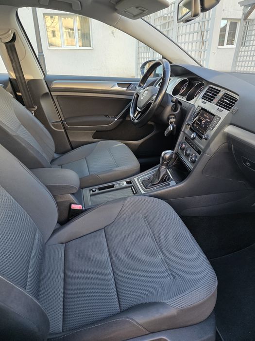 Wolkswagen Golf VII 1.4 TGI Confortline Bluemotion Euro-6