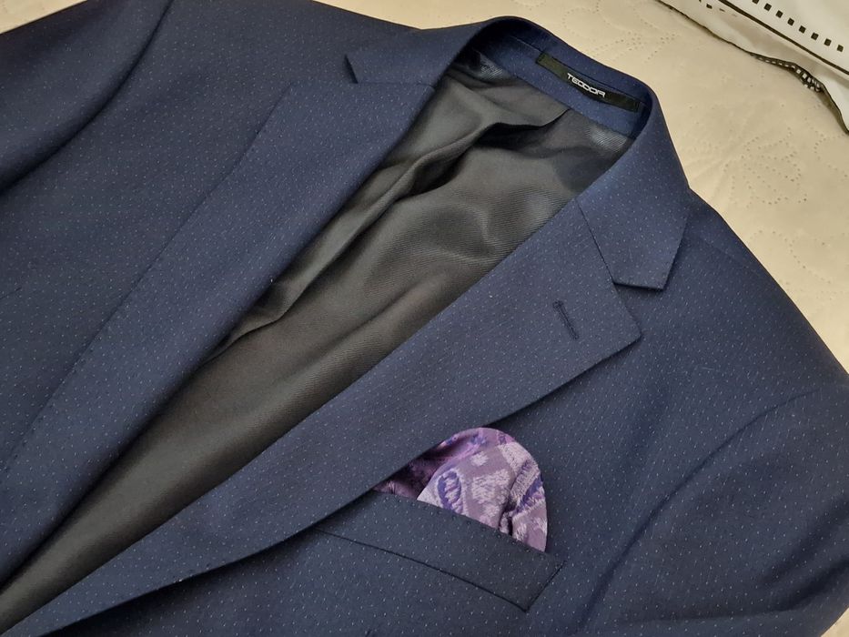 Мъжки костюм Teodor Slim fit / пълен комплект