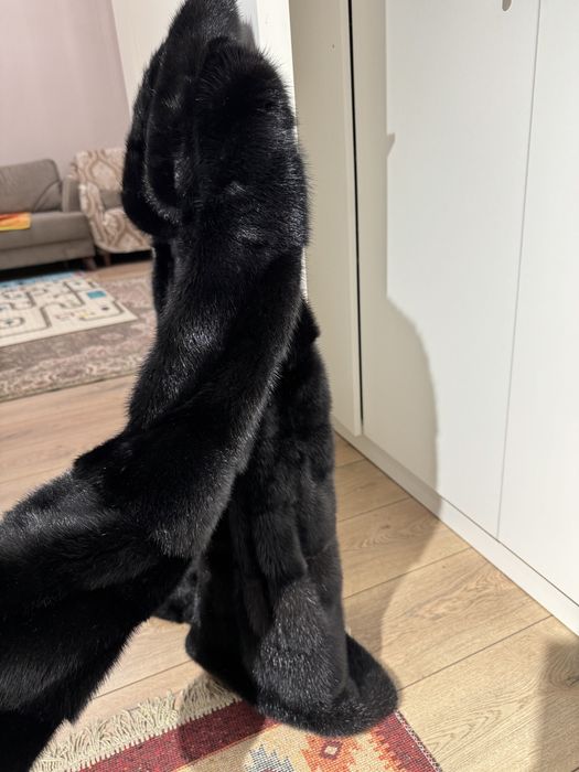 Норковую шубу