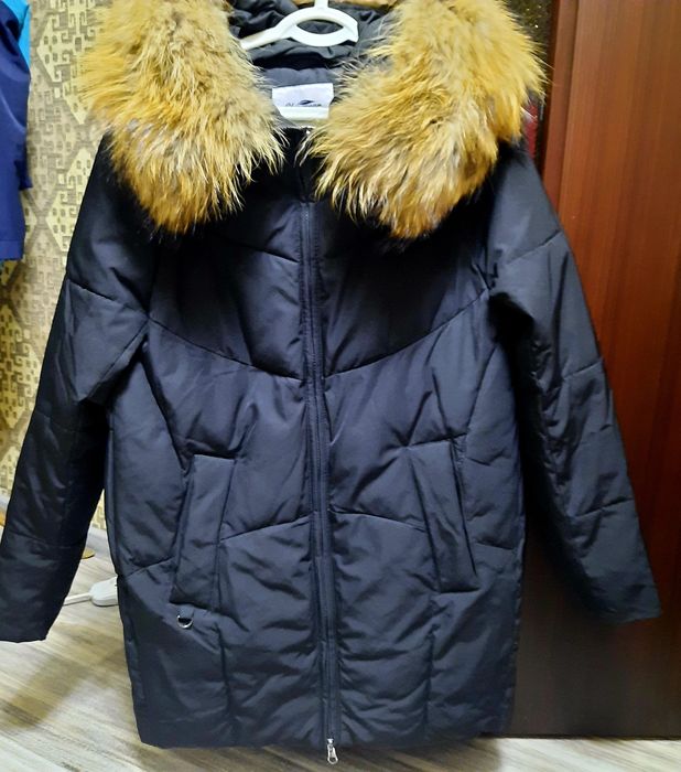 Куртка женская до колена